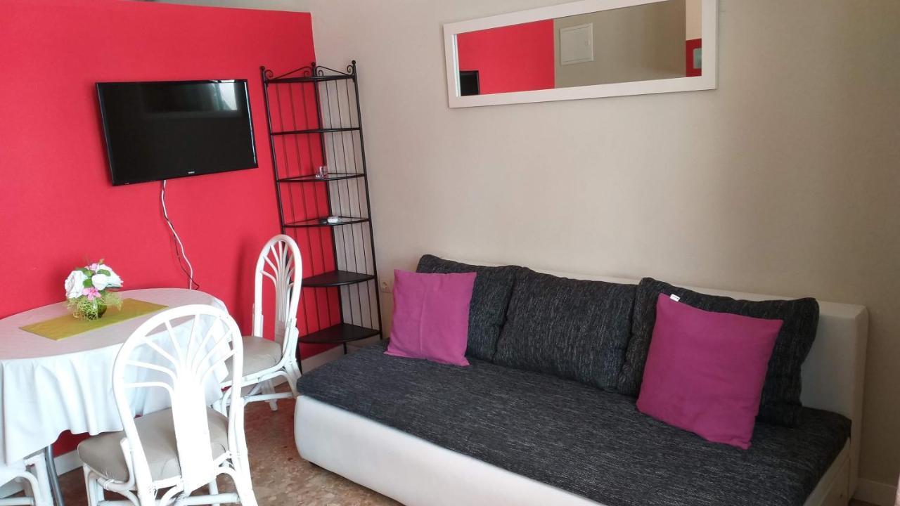 Apartmani Niko 德朗西斯 外观 照片