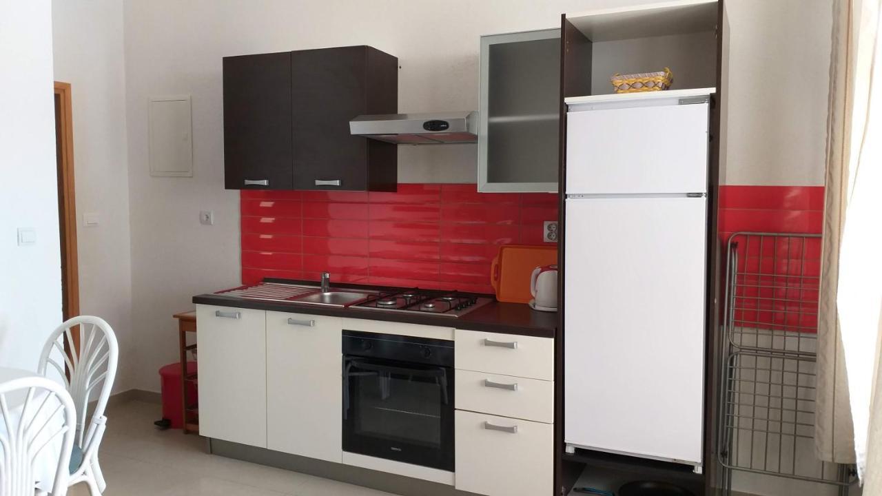 Apartmani Niko 德朗西斯 外观 照片