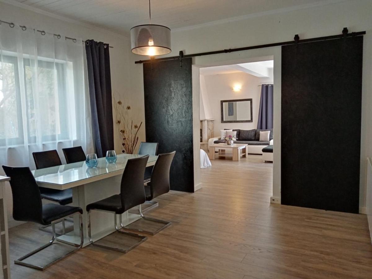 Apartmani Niko 德朗西斯 外观 照片
