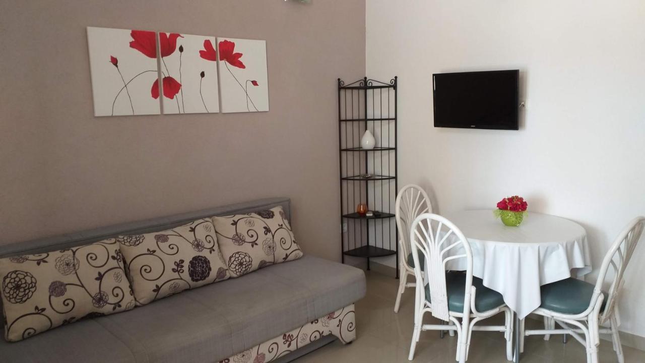 Apartmani Niko 德朗西斯 外观 照片