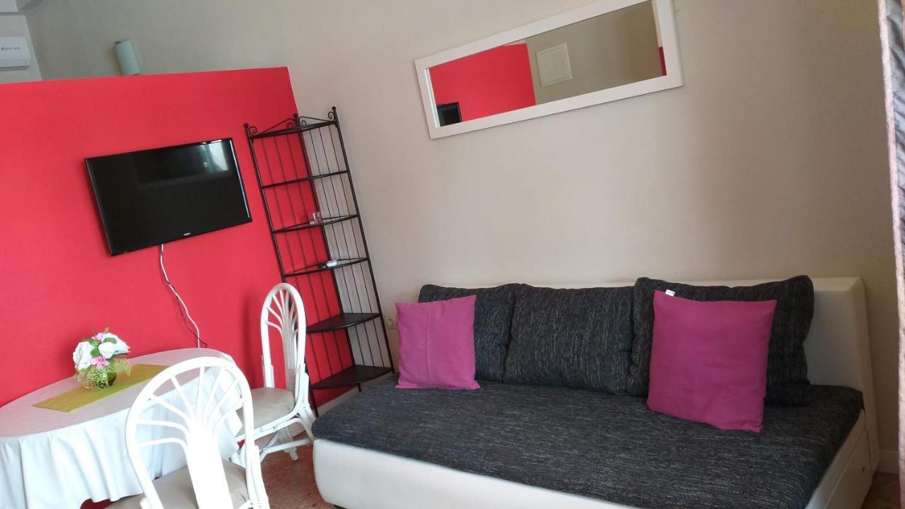 Apartmani Niko 德朗西斯 外观 照片