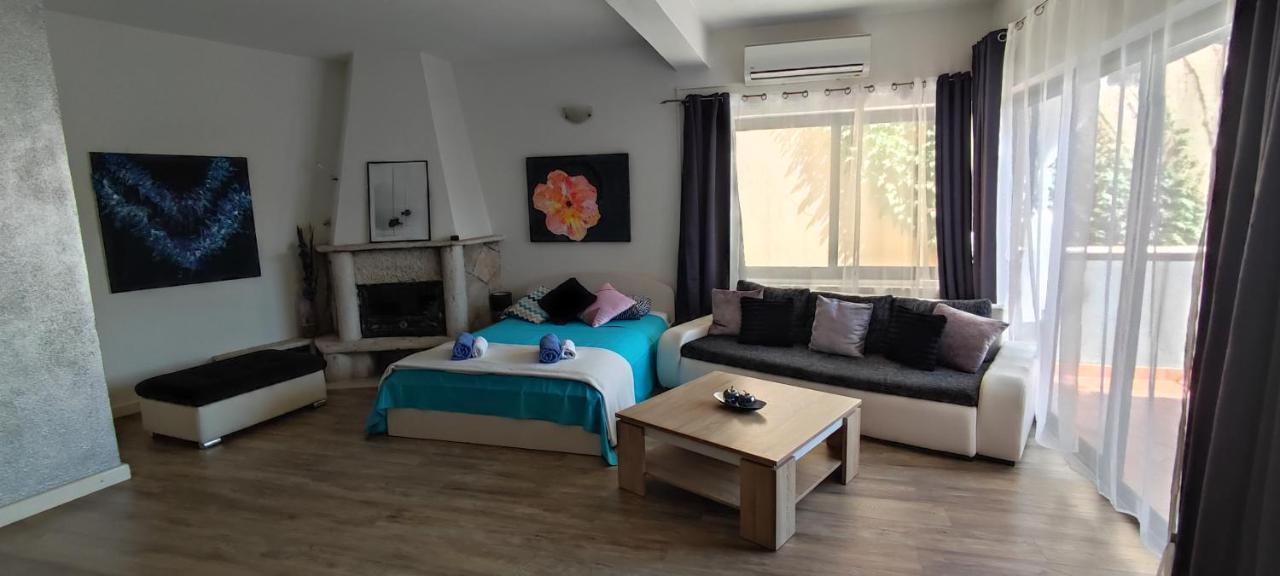 Apartmani Niko 德朗西斯 外观 照片