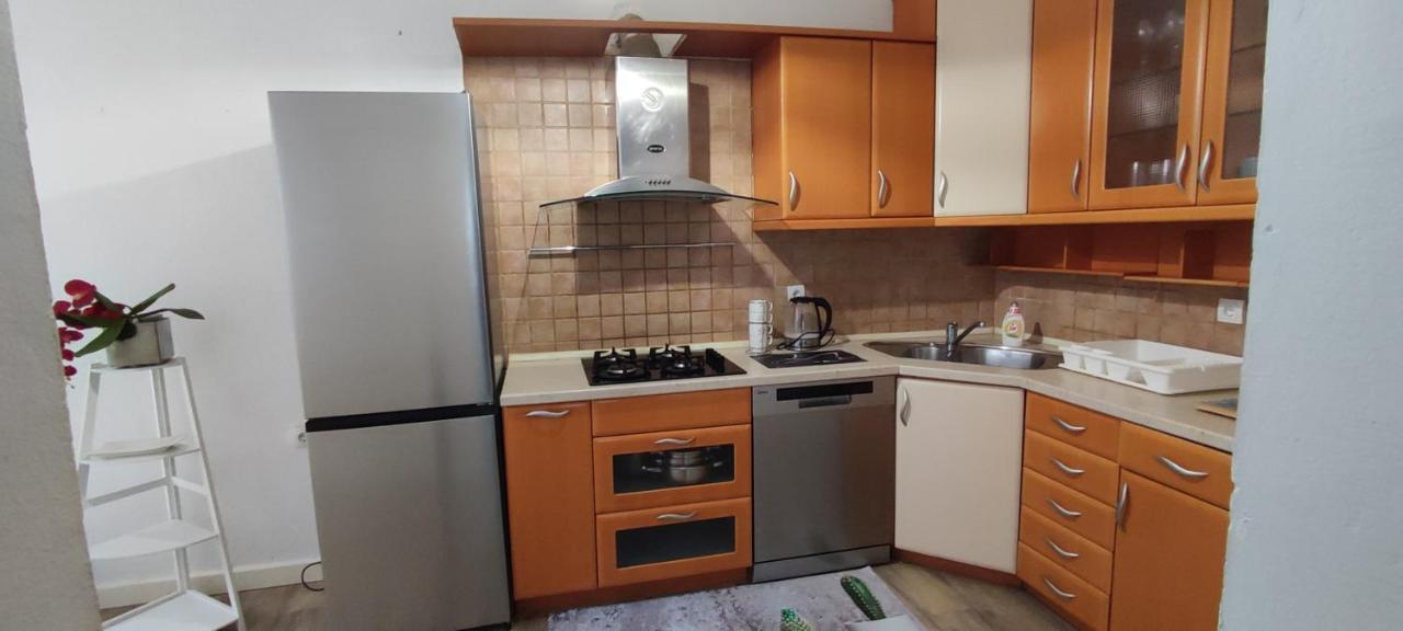 Apartmani Niko 德朗西斯 外观 照片